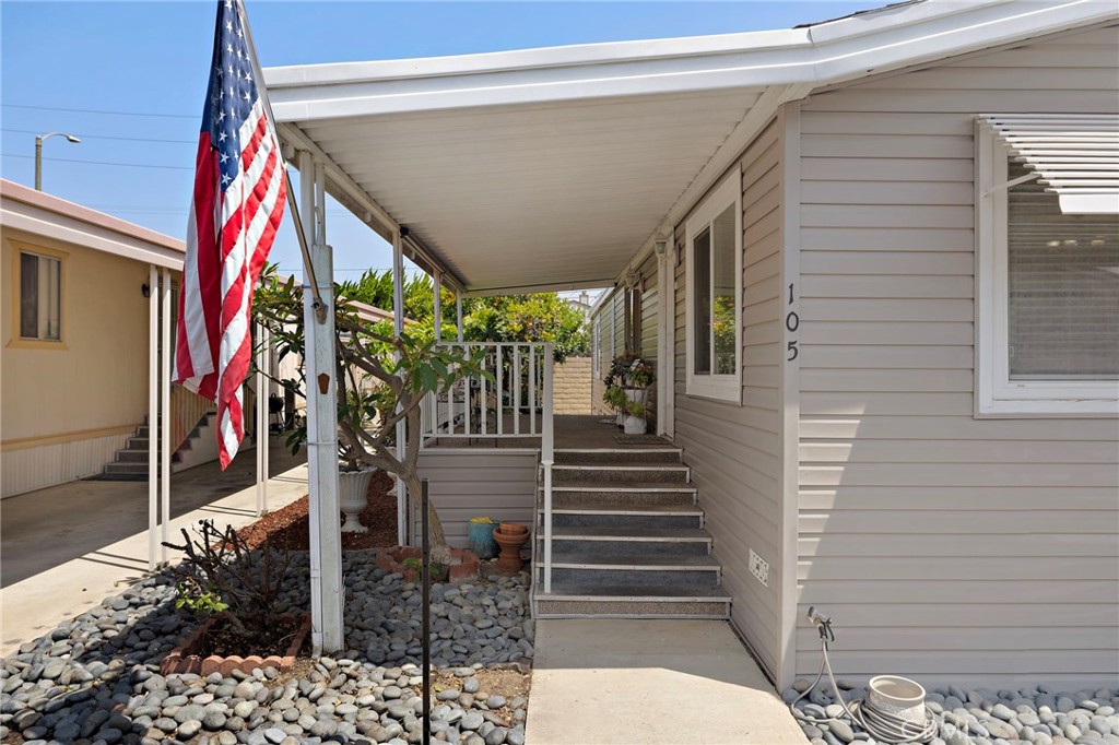 12101 Dale 105, Stanton CA 90680 - photo 4