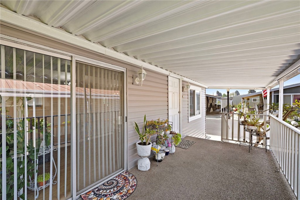 12101 Dale 105, Stanton CA 90680 - photo 7