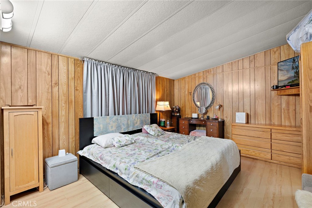 12101 Dale 105, Stanton CA 90680 - photo 19