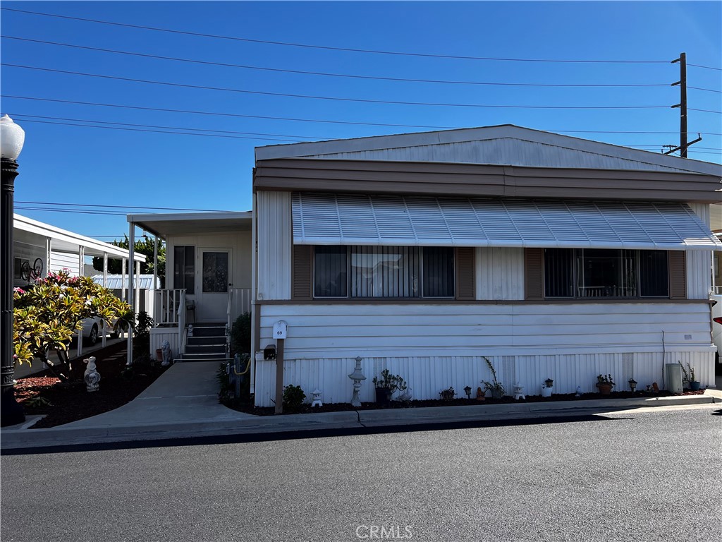 12101 Dale Avenue 69, Stanton CA 90680 - photo 1