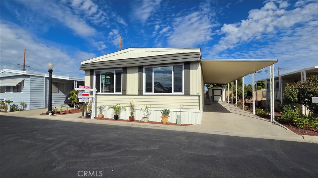 12101 Dale Avenue 69, Stanton CA 90680 - photo 2
