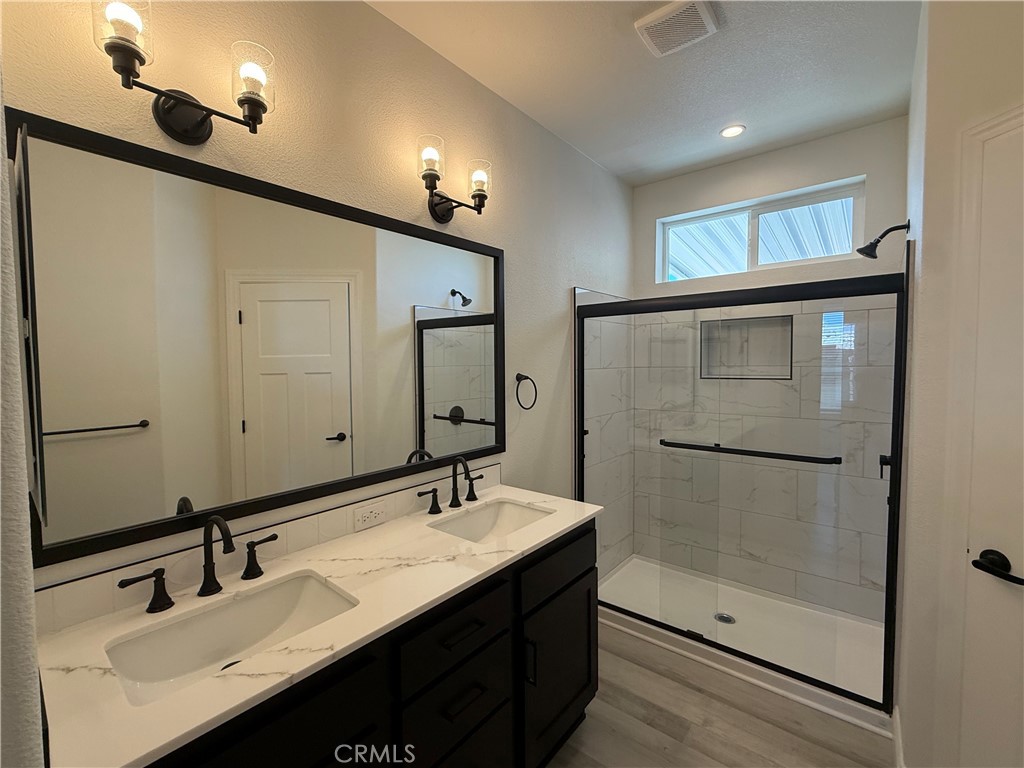 12101 Dale Street 20, Stanton CA 90680 - photo 9