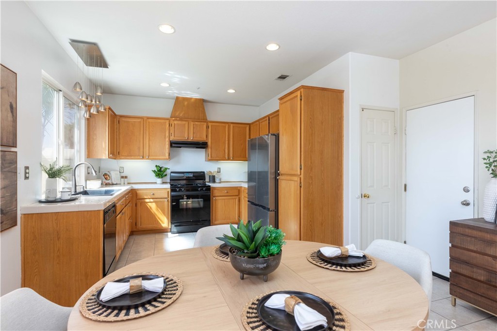 35 Juniper Court, Stanton CA 90680 - photo 12