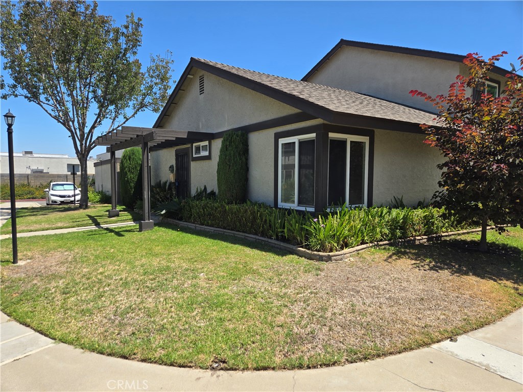 End - Corner Unit - 7040 Auburn, Stanton CA 90680 - photo 1