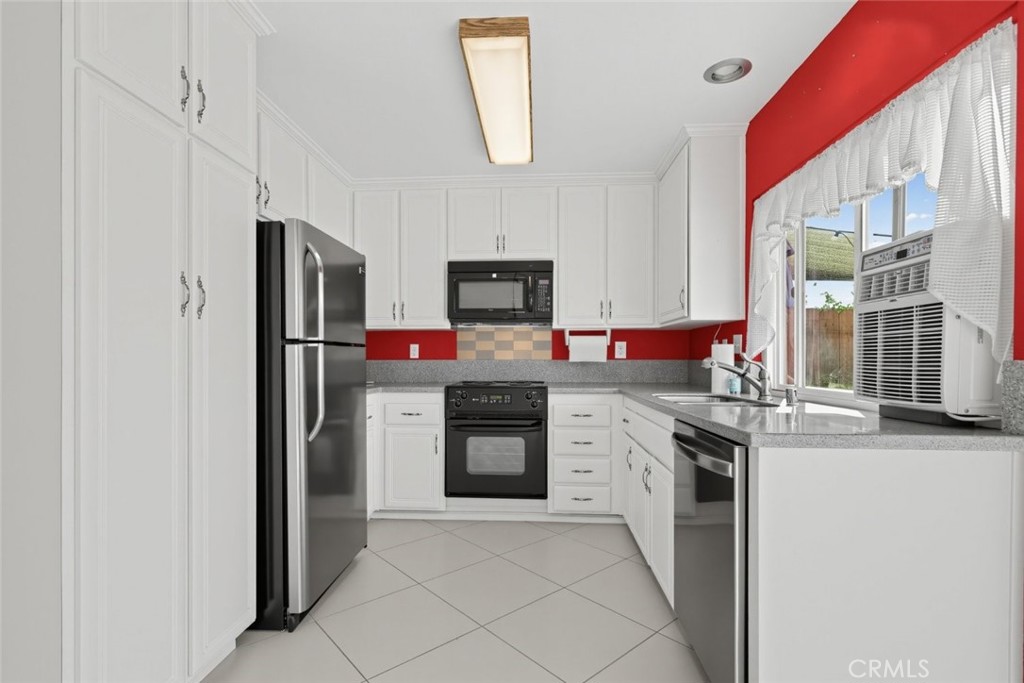 7043 Fulton Way, Stanton CA 90680 - photo 14