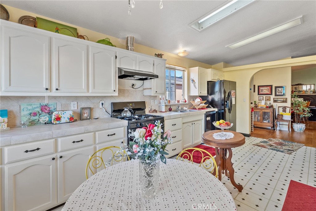 7271 Katella 101, Stanton CA 90680 - photo 23