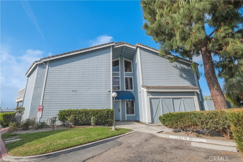 7652 Cerritos Ave E, Stanton, CA 90680