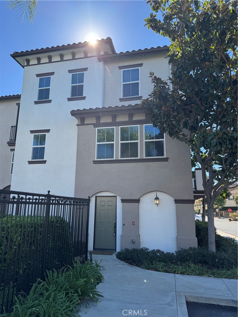 8045 Torino, Stanton CA 90680 - photo 1