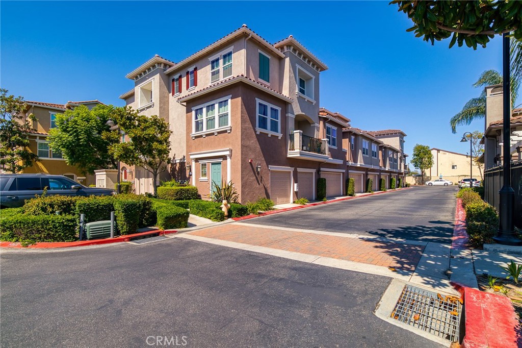8053 Picasso, Stanton CA 90680 - photo 11
