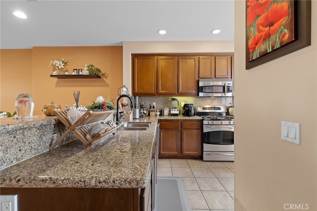 8053 Picasso, Stanton CA 90680 - photo 47