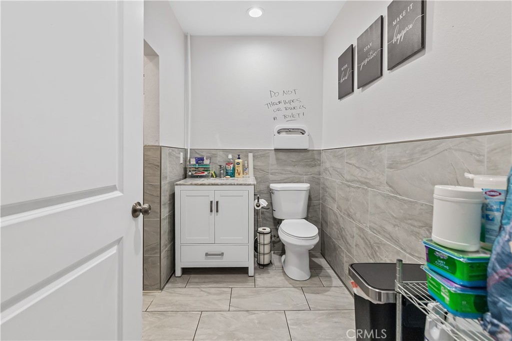 8452 Katella, Stanton CA 90680 - photo 28