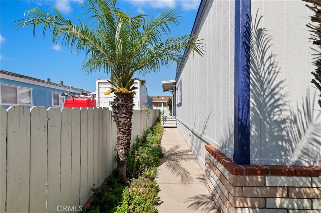 8681 Katella 874, Stanton CA 90680 - photo 4