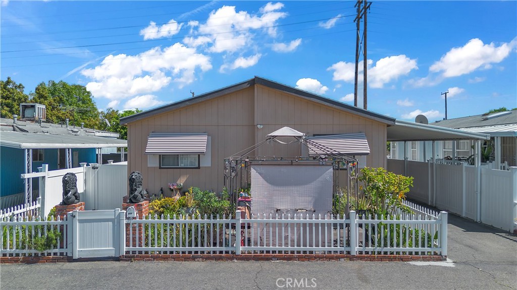 8681 Katella Avenue 812, Stanton CA 90680 - photo 3