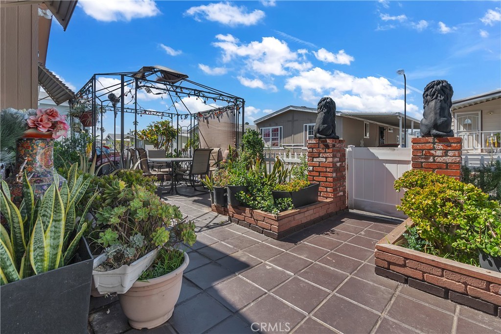 8681 Katella Avenue 812, Stanton CA 90680 - photo 5