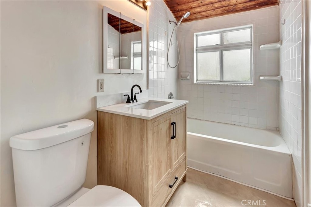 Main House Bath - 16432 25th Street, Sunset Beach CA 90742 - photo 8