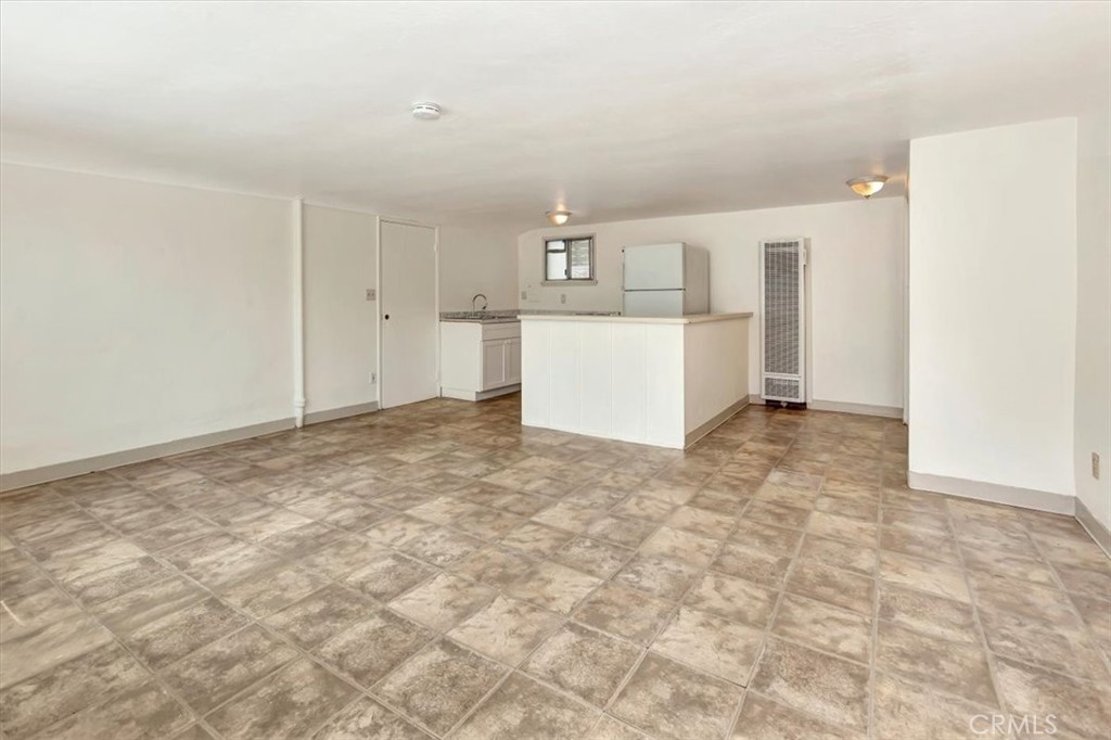 Lower Rear Unit - 16432 25th Street, Sunset Beach CA 90742 - photo 9