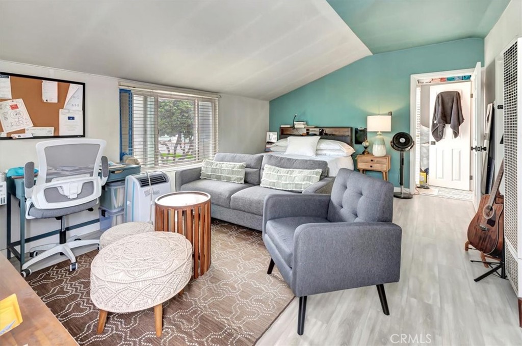 Upper Rear Unit - 16432 25th Street, Sunset Beach CA 90742 - photo 11