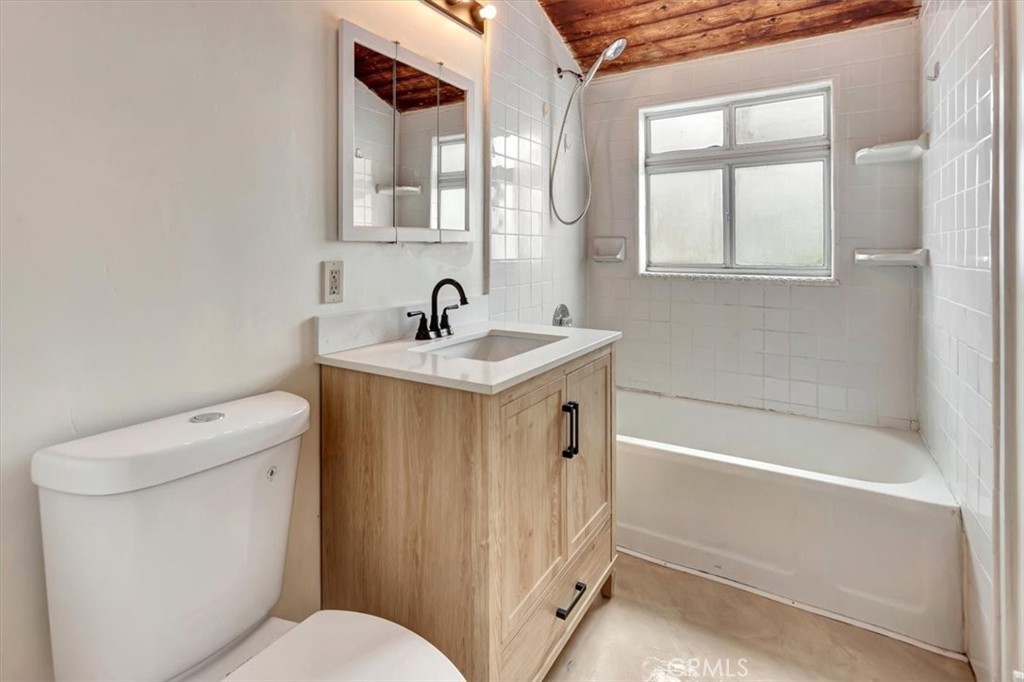 Main House Bath - 16432 25th Street, Sunset Beach CA 90742 - photo 8