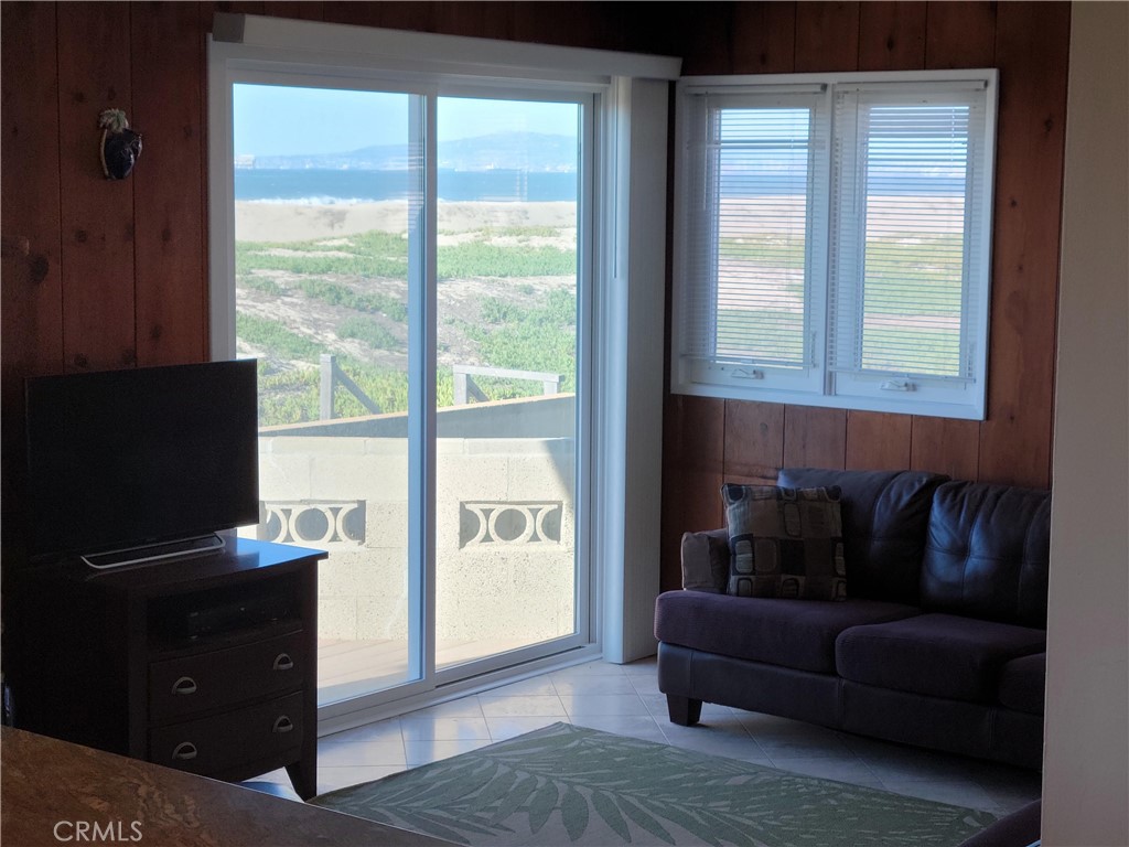 Entry to Living Room - 16693 S Pacific, Sunset Beach CA 90742 - photo 4
