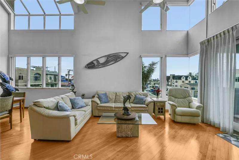 16745 Bayview Drive B, Sunset Beach, CA 90742