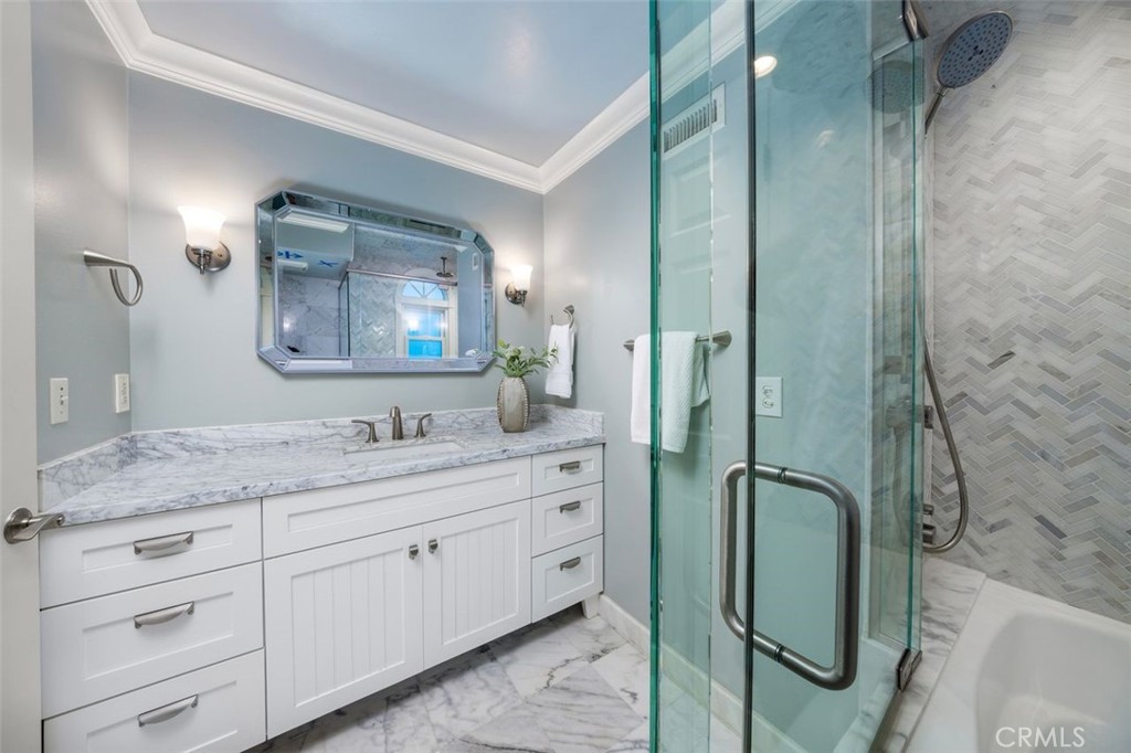 Downstairs ensuite bath - 16955 S Pacific, Sunset Beach CA 90742 - photo 13