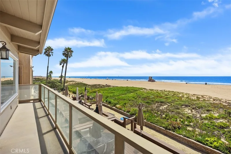 17075 S Pacific Avenue, Sunset Beach, CA 90742
