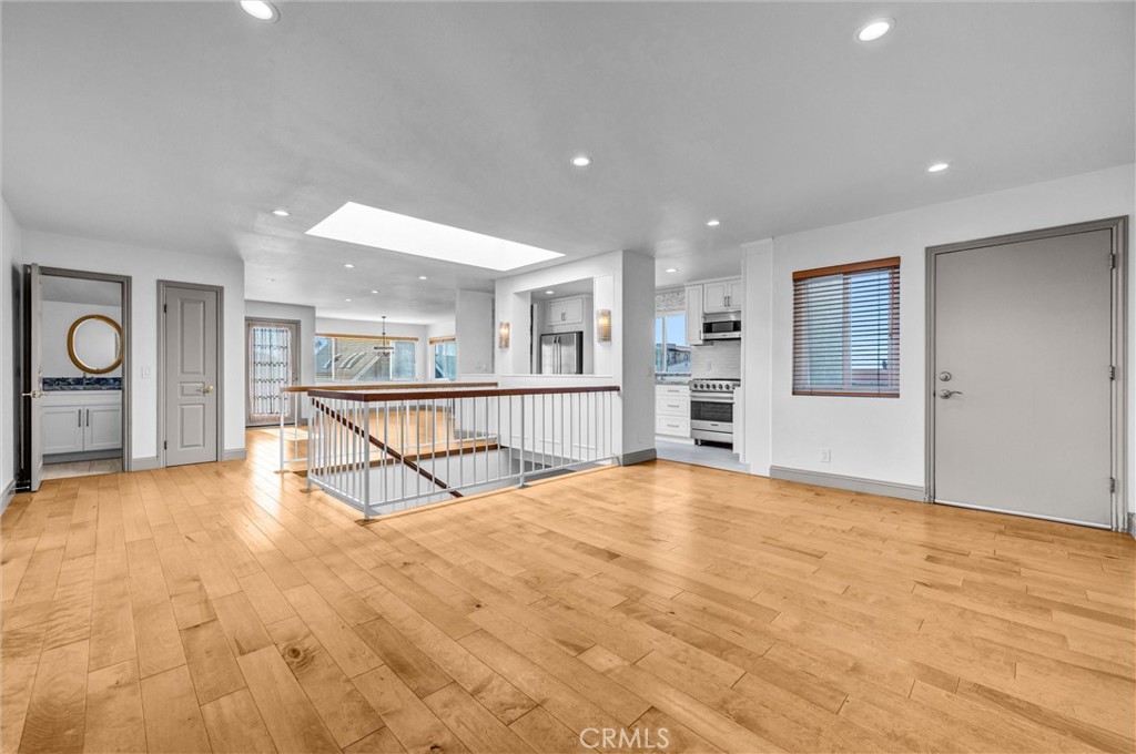 17081 5th, Sunset Beach CA 90742 - photo 5