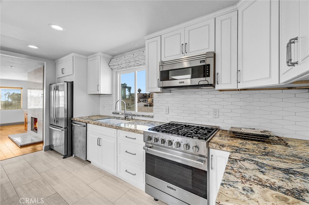 17081 5th, Sunset Beach CA 90742 - photo 16