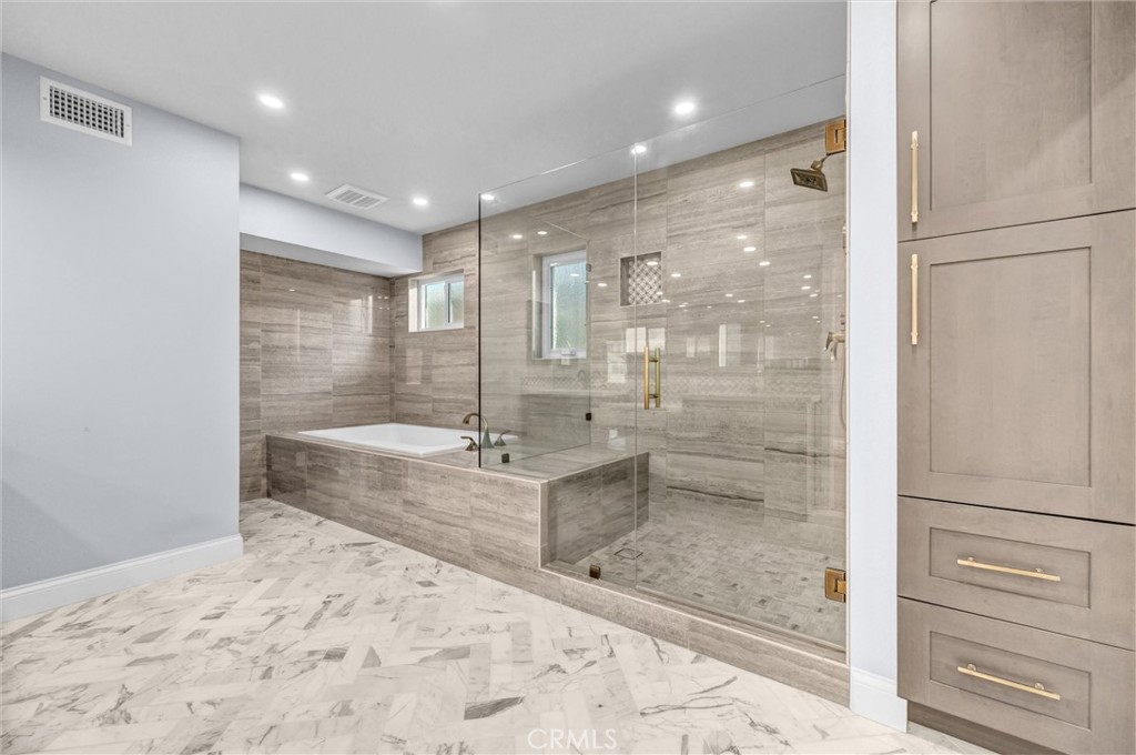 Primary Bathroom - 17081 5th, Sunset Beach CA 90742 - photo 31