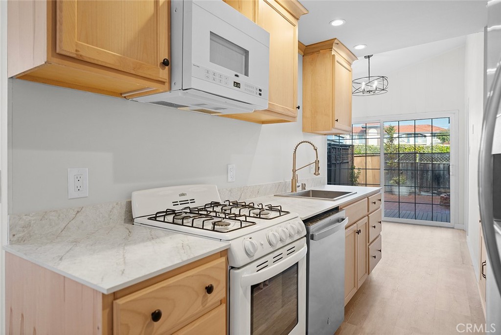 Brand new kitchen - 50 B Surfside Avenue B, Surfside CA 90743 - photo 1