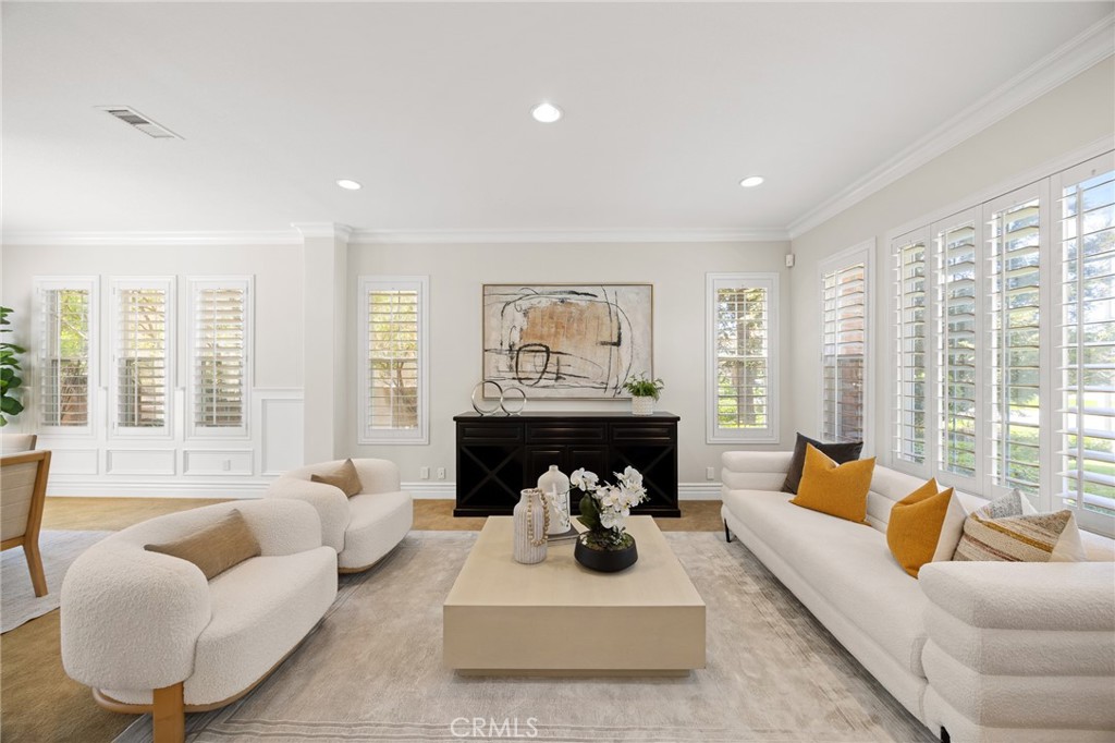 19292 Jasper Hill, Trabuco Canyon CA 92679 - photo 4