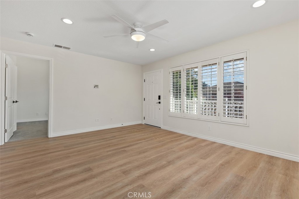 Living Room - 19801 Meadow Ridge Dr 57, Trabuco Canyon CA 92679 - photo 6