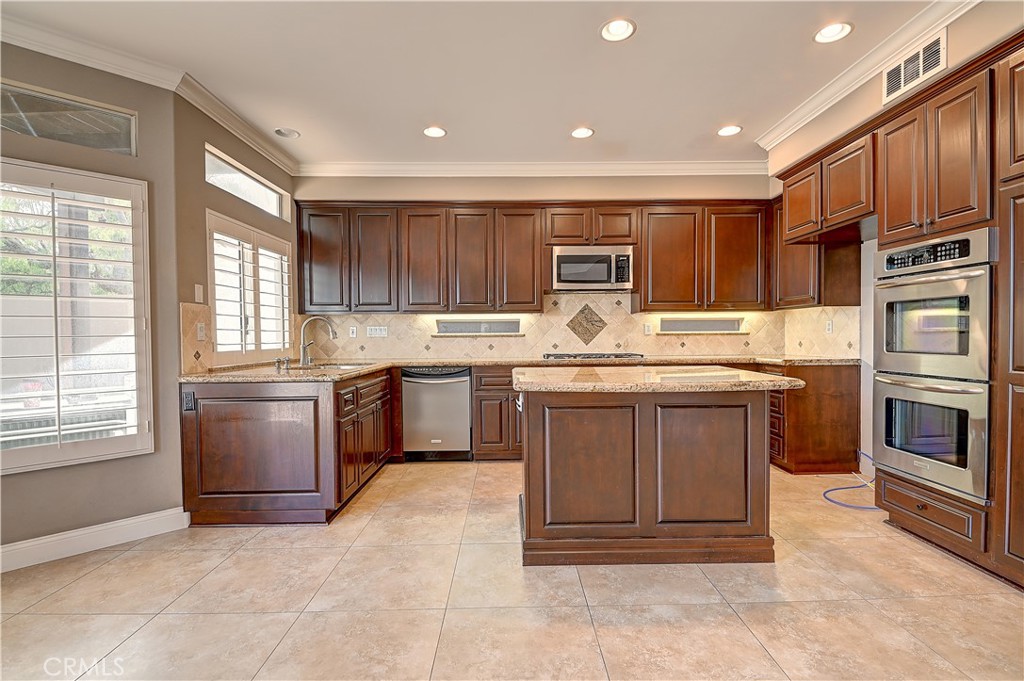 28572 Brookhill Road, Trabuco Canyon CA 92679 - photo 1
