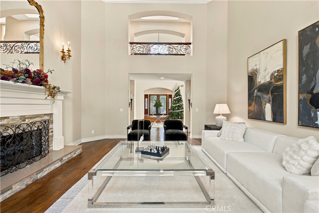 31081 Via Consuelo, Trabuco Canyon CA 92679 - photo 5