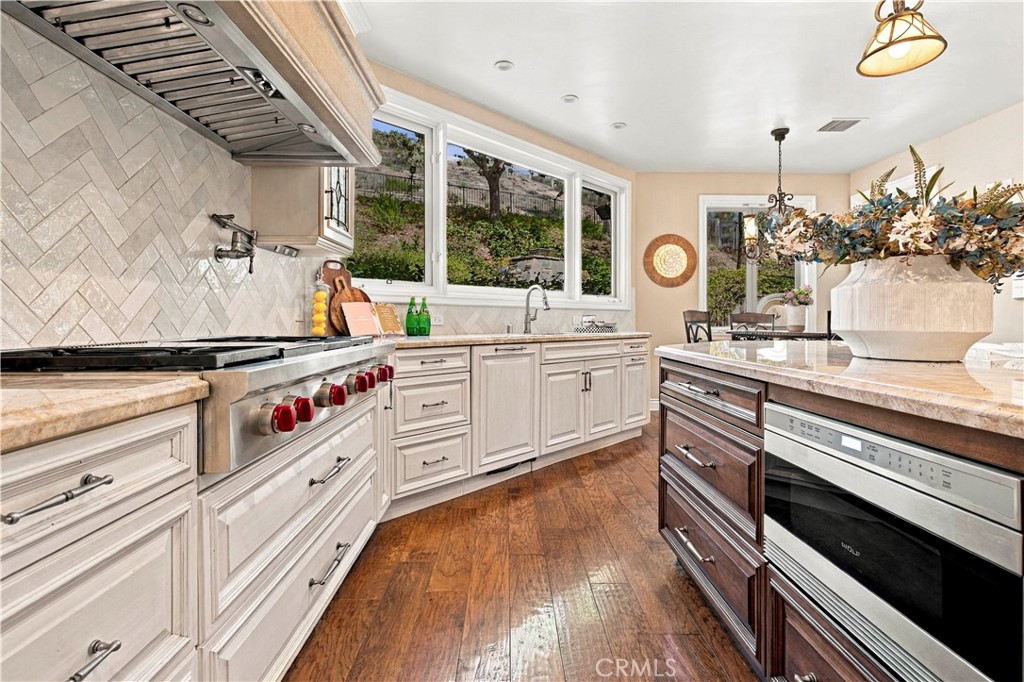 31081 Via Consuelo, Trabuco Canyon CA 92679 - photo 10