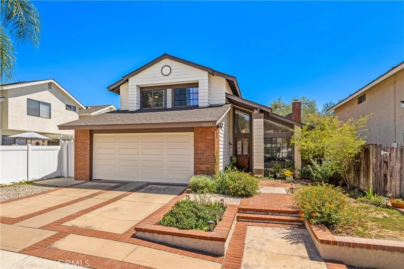 32082 Pleasant Glen Rd, Trabuco Canyon, CA 92679