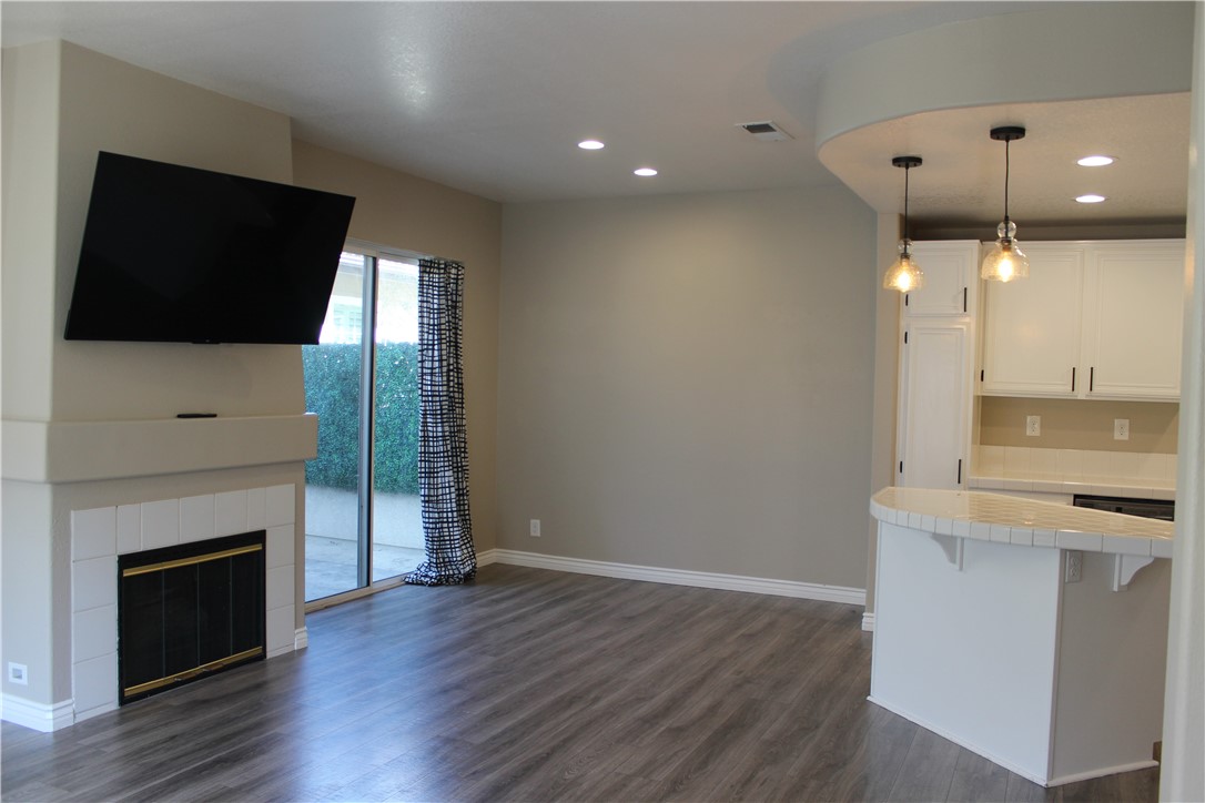 Living Area to Dining Room - 52 Sagebrush, Trabuco Canyon CA 92679 - photo 4