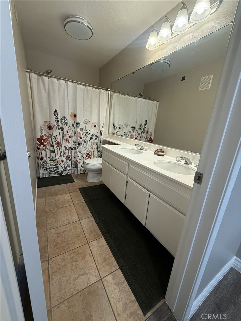 Upstairs Bathroom - 52 Sagebrush, Trabuco Canyon CA 92679 - photo 17