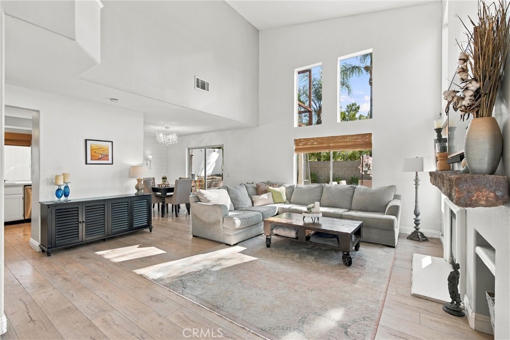 61 Clementine Street, Trabuco Canyon CA 92679 - photo 3
