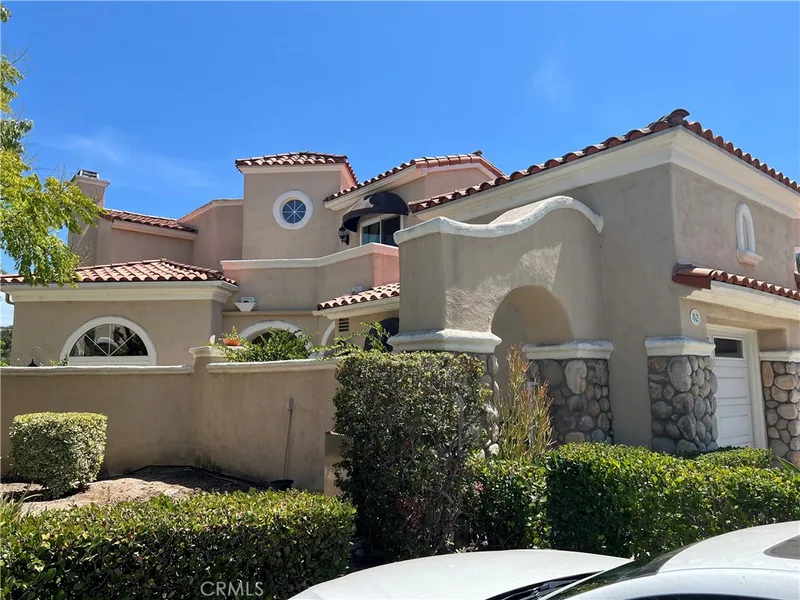 68 Via Barcaza, Trabuco Canyon, CA 92679