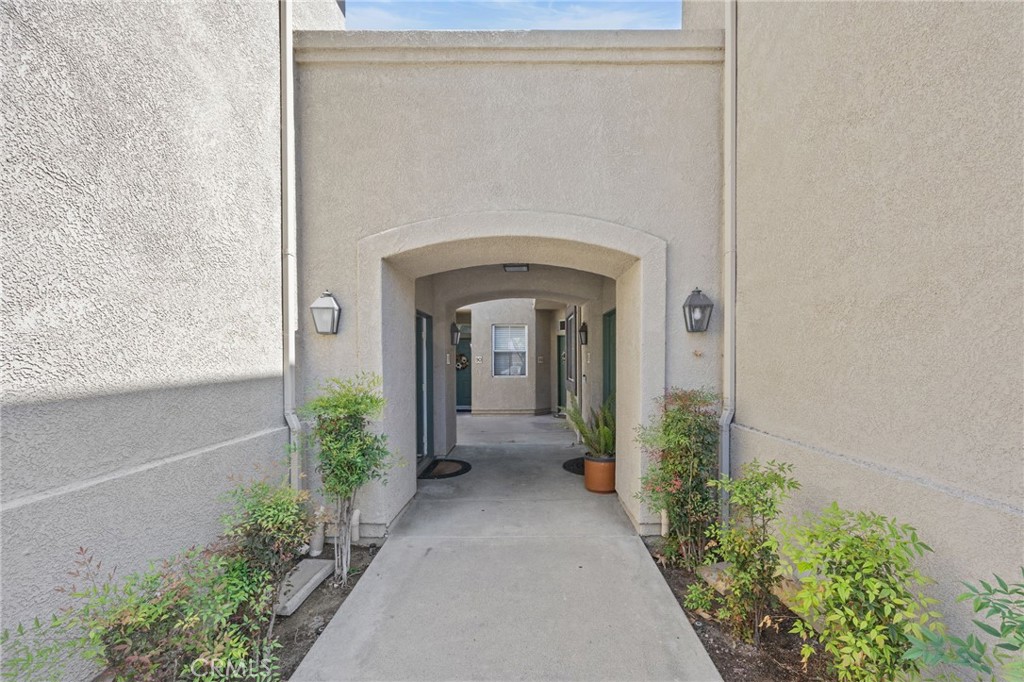 Entry - 96 Mesquite, Trabuco Canyon CA 92679 - photo 3