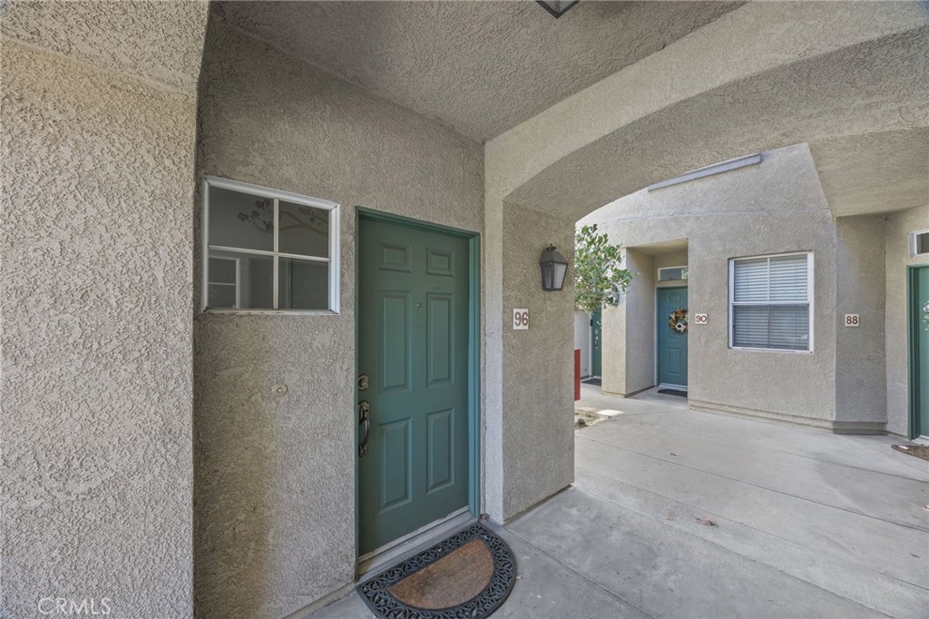 Entry - 96 Mesquite, Trabuco Canyon CA 92679 - photo 5