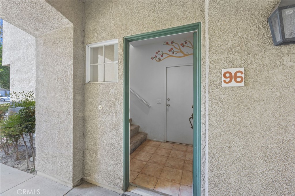 Entry - 96 Mesquite, Trabuco Canyon CA 92679 - photo 6
