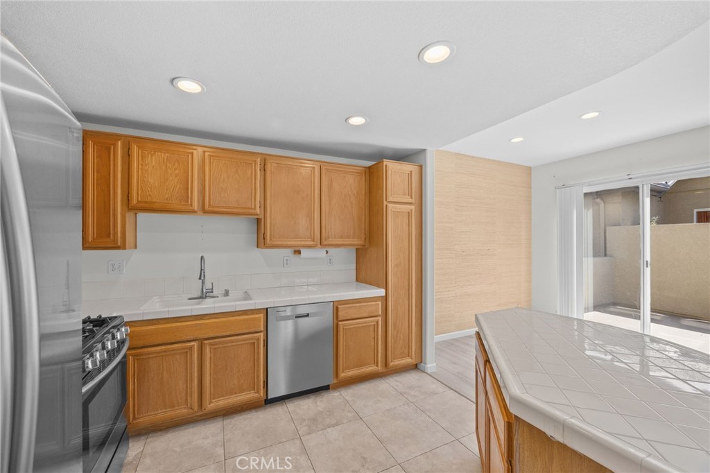Kitchen - 96 Mesquite, Trabuco Canyon CA 92679 - photo 10