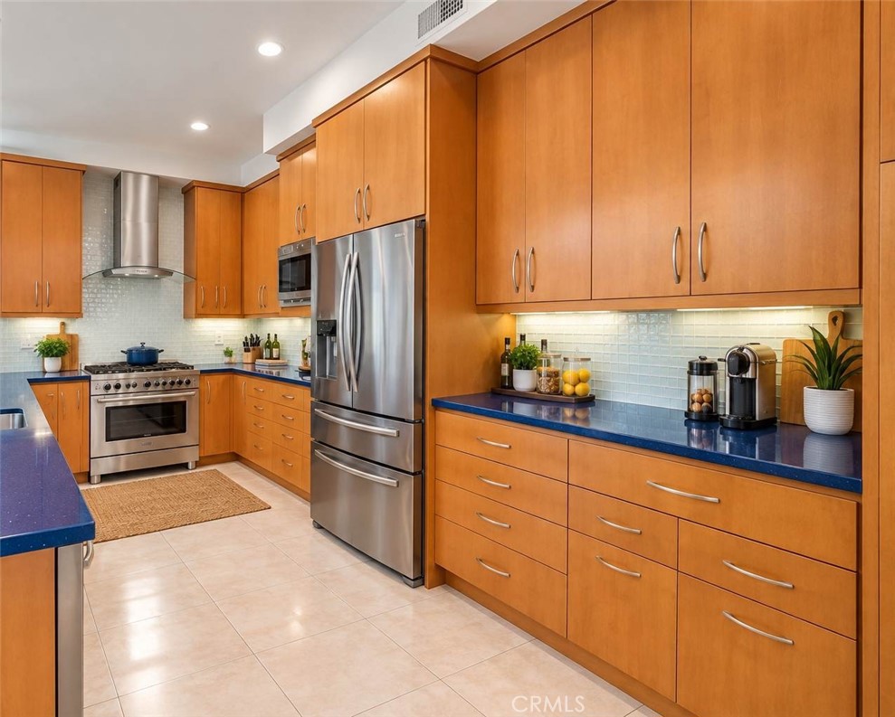 10884 Kimball, Tustin CA 92782 - photo 5