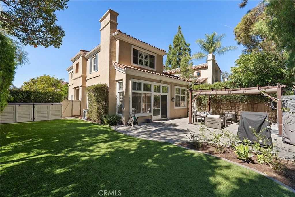 10898 Dishman Place, Tustin CA 92782 - photo 2