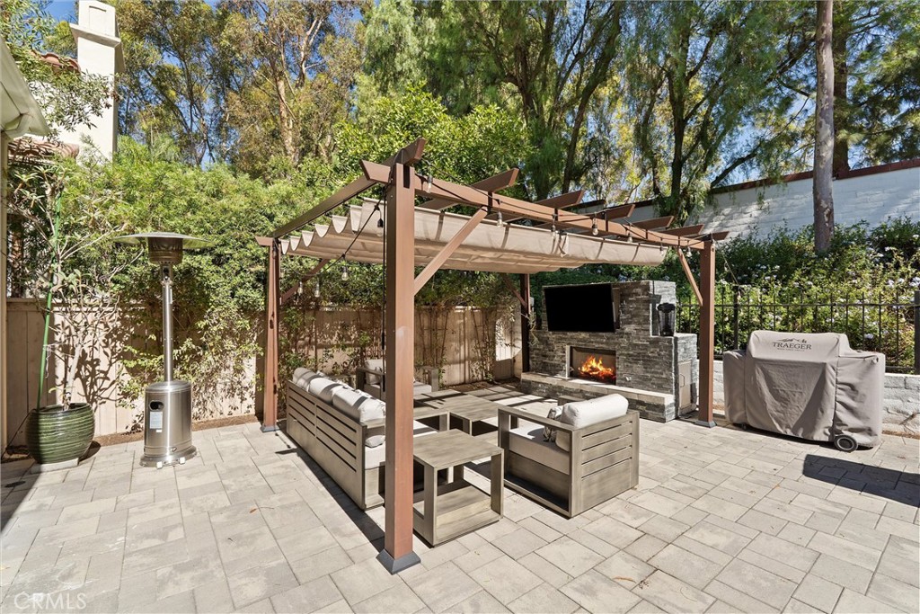 10898 Dishman Place, Tustin CA 92782 - photo 27