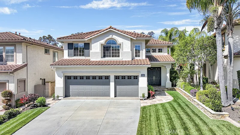 10935 Osterman Avenue, Tustin, CA 92782