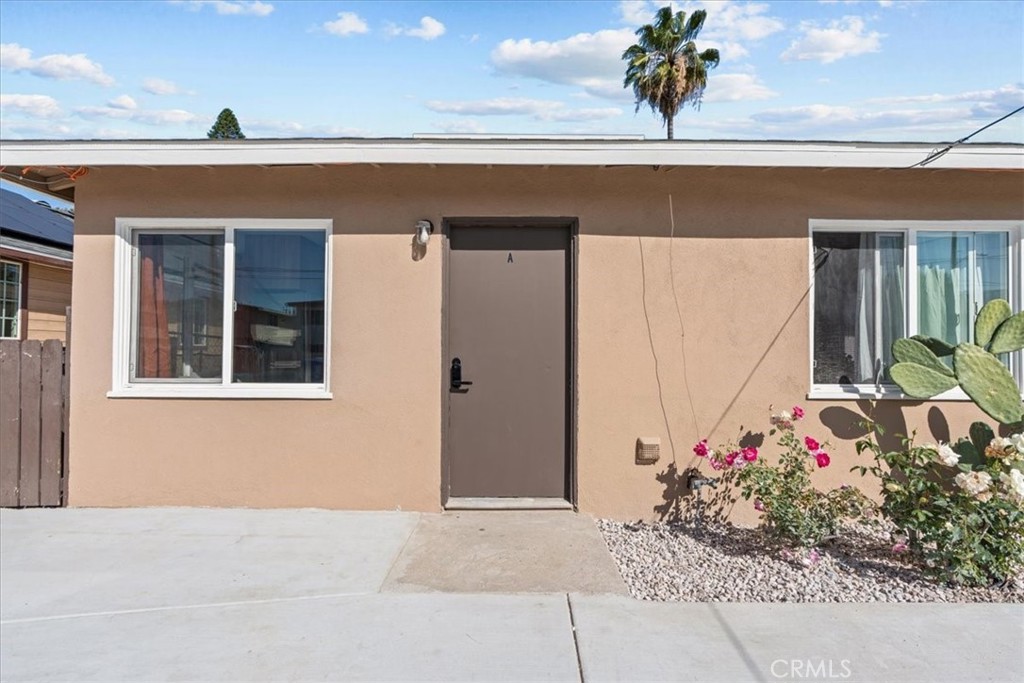 1095 Bonita Street A, Tustin CA 92780 - photo 24