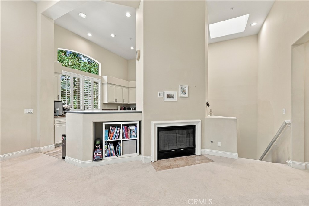 11025 Alderman Ave, Tustin CA 92782 - photo 2